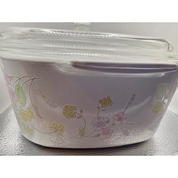 CORNING-WARE Pastel Bouquet 3 Liter Dutch Oven A-3-B with Lid - Picture 3 of 14